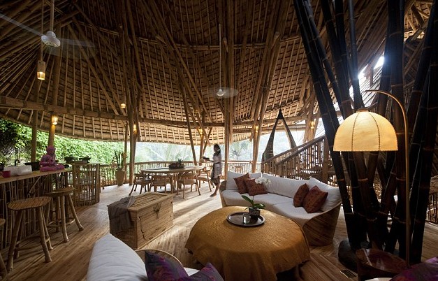 全用竹子打造！印尼豪宅絕對(duì)綠色環(huán)保