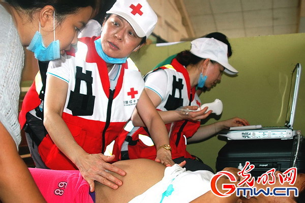 中國紅十字國際救援隊(duì)赴菲救災(zāi)故事（3）