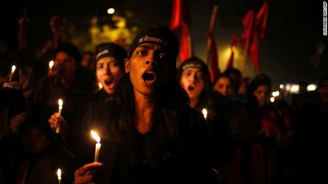 美媒盤(pán)點(diǎn)改變2013全球十大影響力女性 希拉里上榜