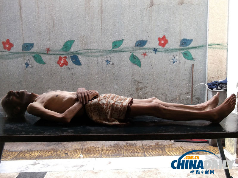 敘利亞禁止運(yùn)食物進(jìn)入巴勒斯坦難民營 十余人餓死