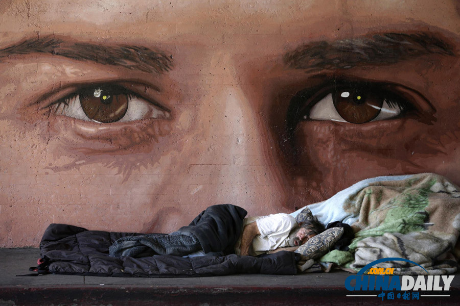 一周看天下:洪水中的天鵝