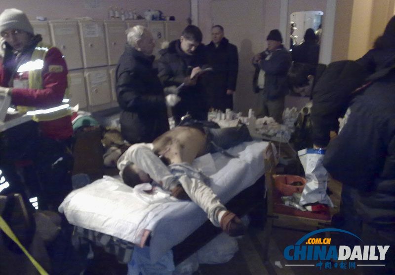 烏克蘭首都沖突持續(xù) 3名示威者遇難高清現(xiàn)場圖