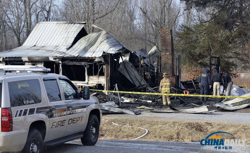 美國(guó)一房屋著火 致9死2傷重大慘情