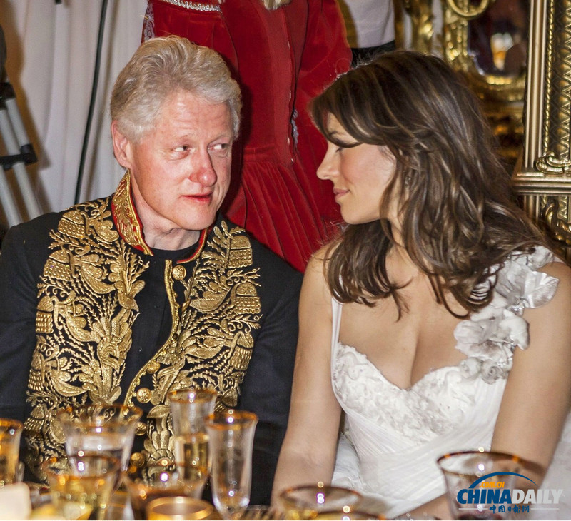 克林頓被曝與英女星赫莉偷情 爆料者隨后改口否認(rèn)