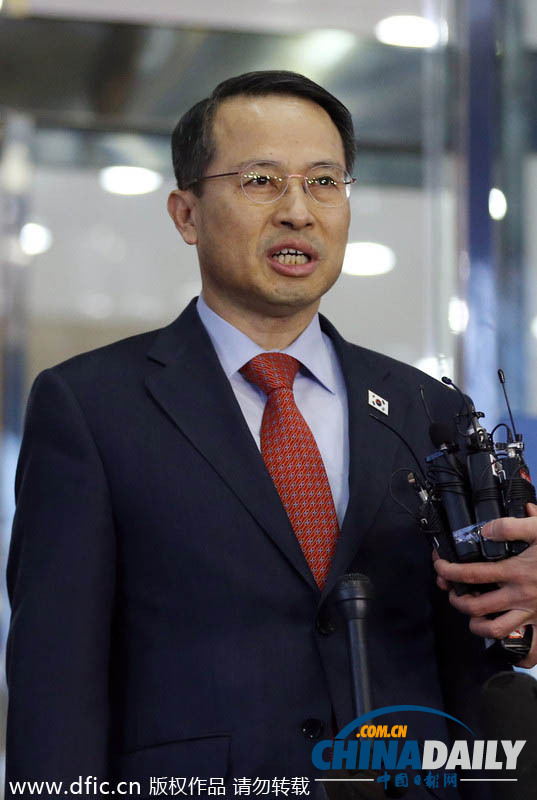 韓朝在板門(mén)店舉行高層會(huì)談 為7年來(lái)首次