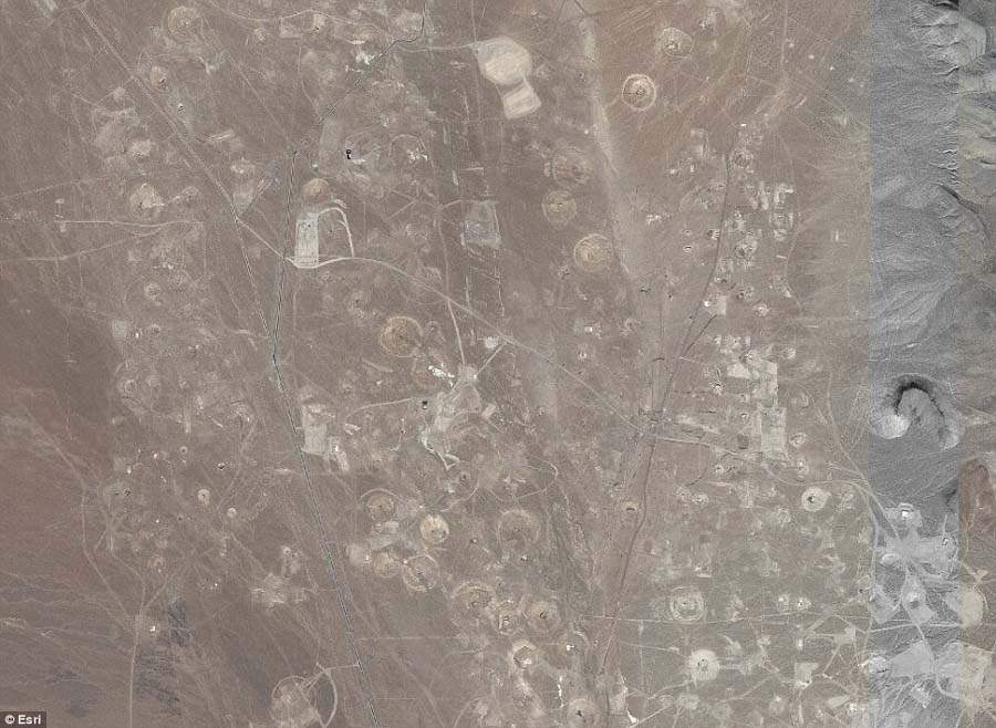 互動(dòng)地圖曝光美國(guó)核武測(cè)試地點(diǎn) 彈坑累累似月球表面