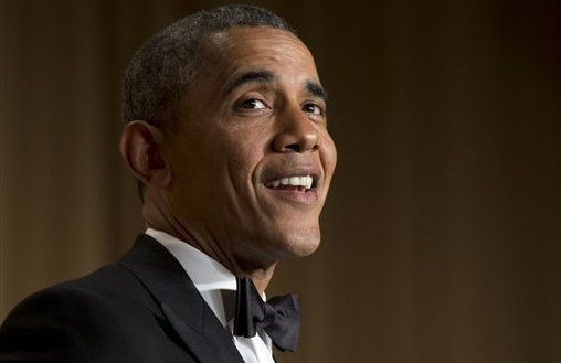 奧巴馬出席記協(xié)晚宴大放笑彈 普京“躺中槍”