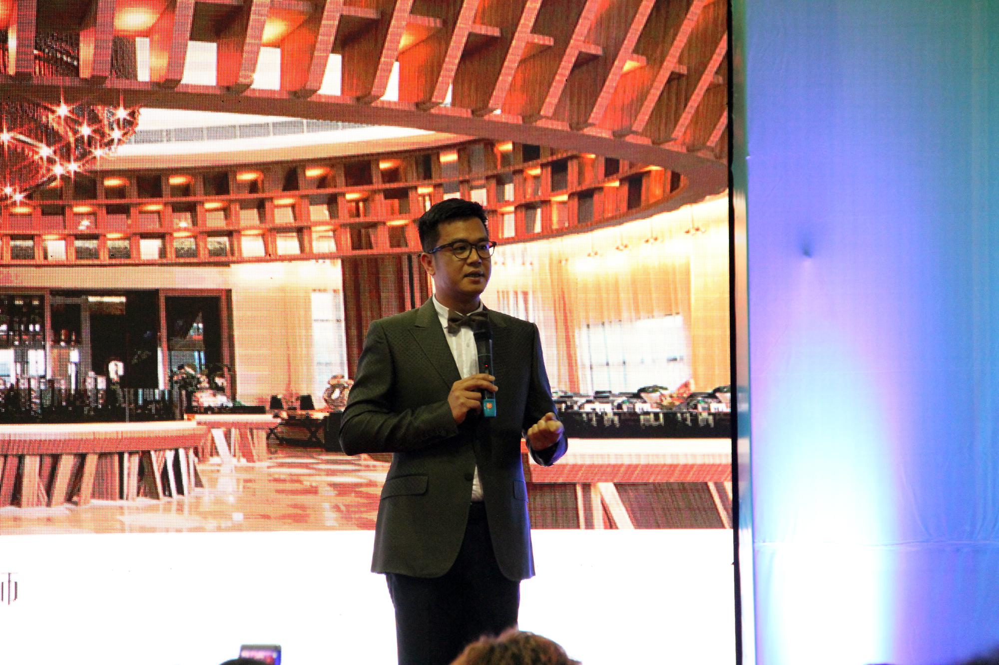 攜手家建展，主辦“千人設(shè)計(jì)師峰會(huì)”保障網(wǎng)轉(zhuǎn)型再出發(fā)!