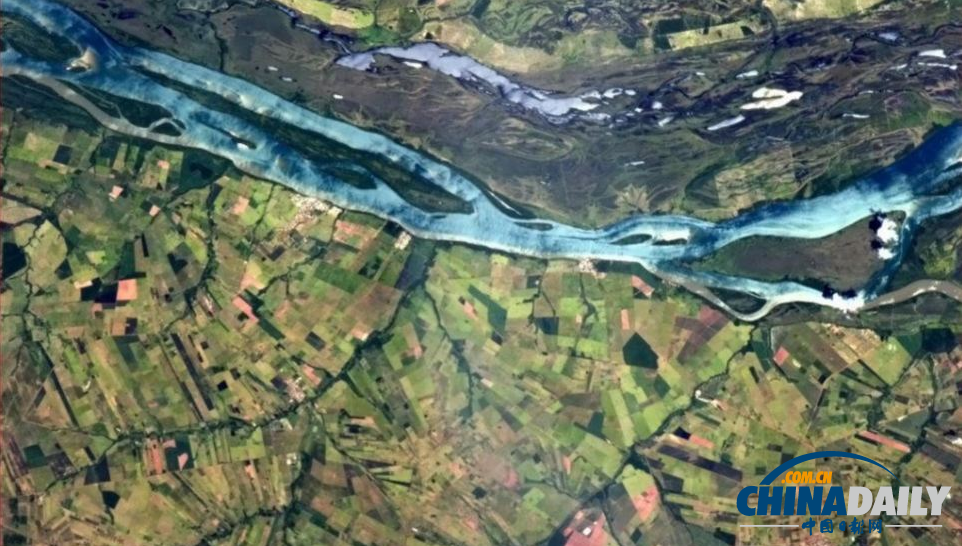 高清組圖:國際空間站宇航員拍攝大西洋上空壯美奇觀