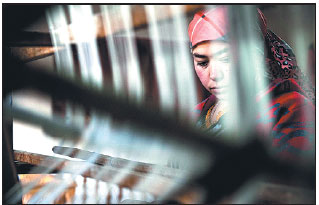Investment in Xinjiang textile industry booming