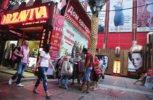 Russians aided birth of Beijing market