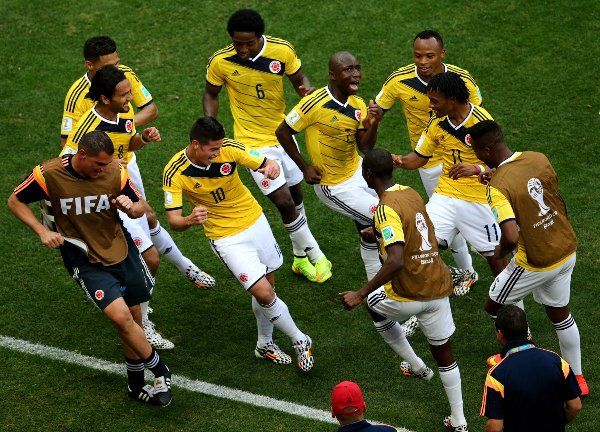 球進(jìn)了！Goooooal！世界杯慶祝方式大盤點(diǎn)（組圖）