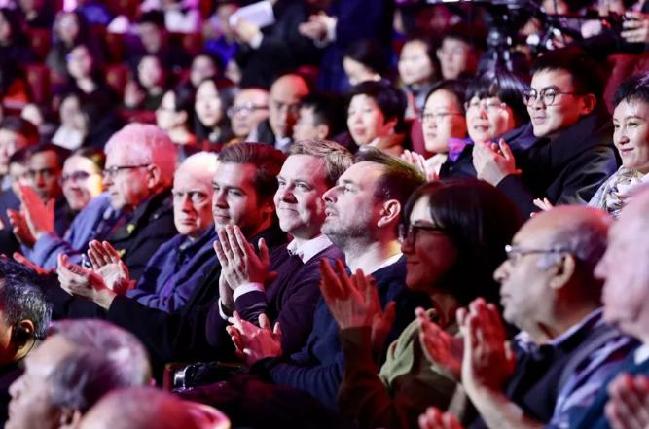 這場(chǎng)全英文演講大咖云集，新時(shí)代大講堂Vison China精彩開講！