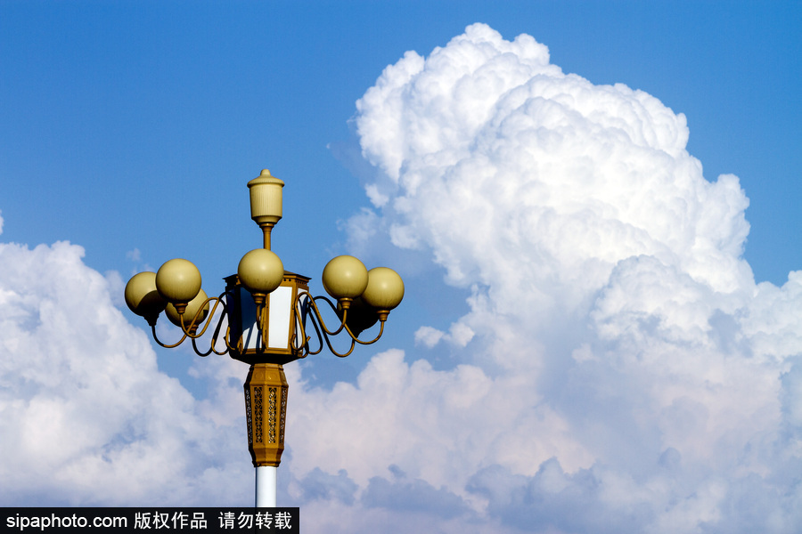 藍(lán)天白云刷屏！盤點(diǎn)風(fēng)清日朗的絕美風(fēng)光 為眼睛降溫
