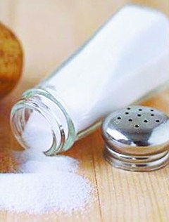 大家搶鹽難道是想當(dāng)salt master？