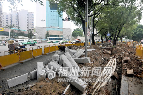 華林路部分路段開始改造 整體工程預(yù)計8月初完工