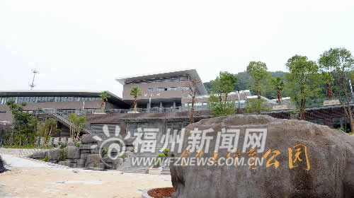 金牛山體育公園建設(shè)近尾聲　環(huán)山車道繞公園一周