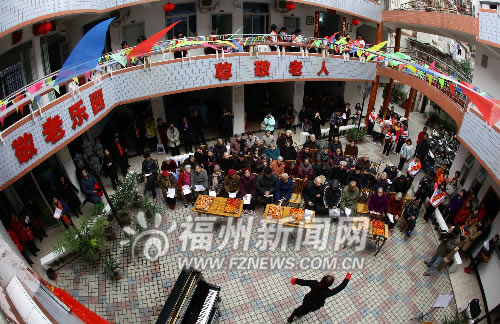 老人聯(lián)歡迎“拗九”