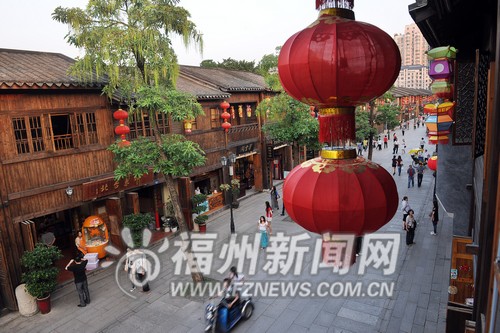 福州觀光1號(hào)線(xiàn):看都市商圈看名人遺跡看濱江風(fēng)景