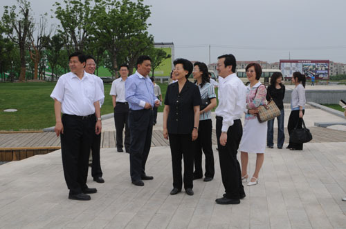 Vice Minister of Commerce of China visited Huaqiao International Service Business Park