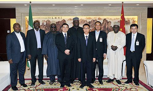 Nigerian Minister of Transport visits CGGC with a delegation