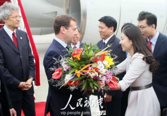 Russian president arrives in Dalian