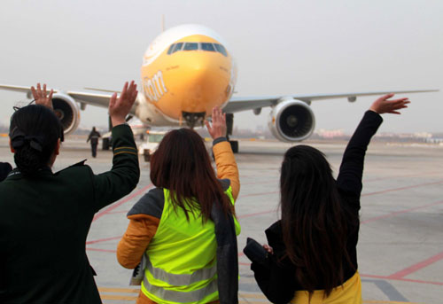 Nonstop air route opens between Qingdao and Singapore