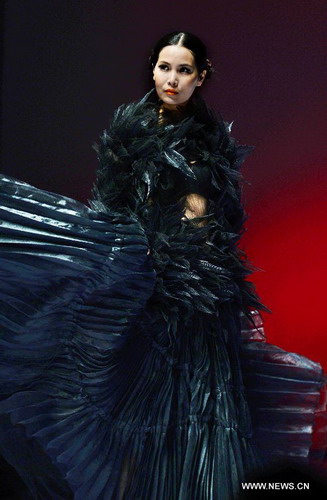 13th China Qingdao Int'l Fashion Week kicks off