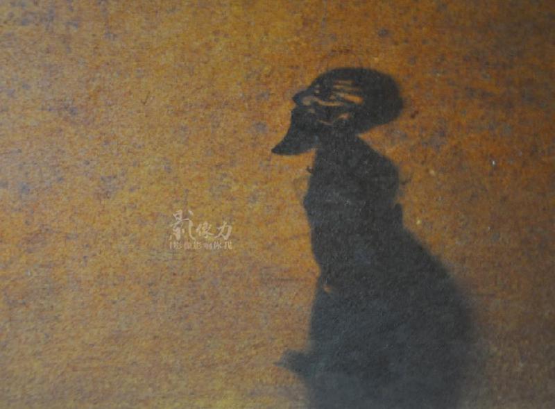 Old man holds dear traditional folk art for 70 years