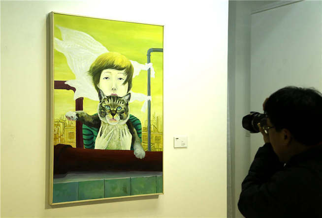 Shandong artist escapes reality through his paintings