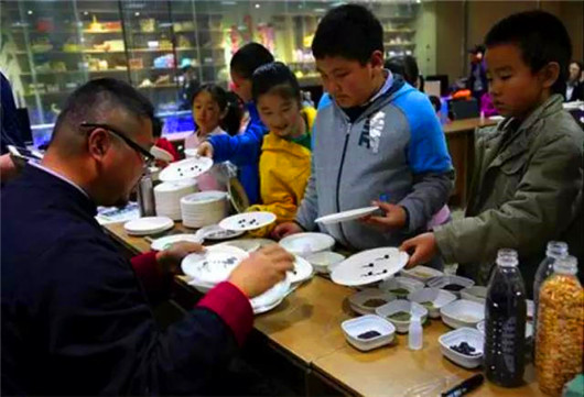 Shandong intangible cultural heritage classroom: how to draw a grain painting