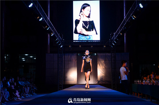 Qingdao university stages jewelry show