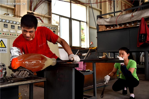 Colored glaze ornaments made in Zibo
