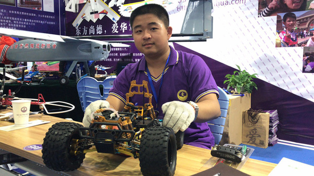 Yantai student makers show off talents