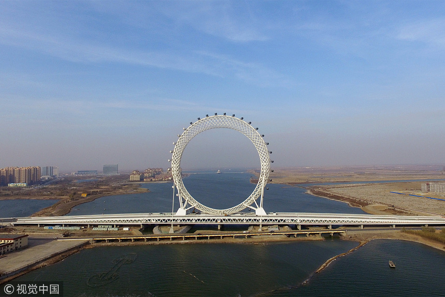 World's largest shaftless Ferris wheel built in Shandong, China