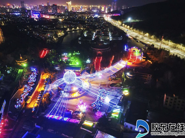 Gorgeous lantern show brightens Yantai