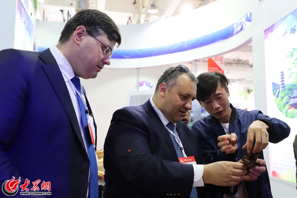 Shandong Cultural Industries Fair opens