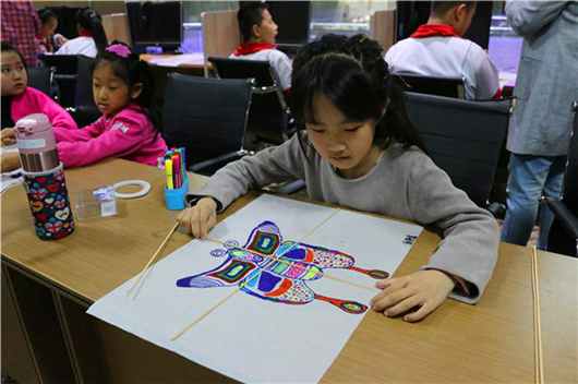 Shandong intangible cultural heritage classroom: how to make a simple kite