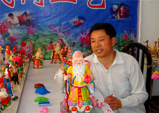 Shandong intangible cultural heritage classroom: how to make a Caozhou dough figure