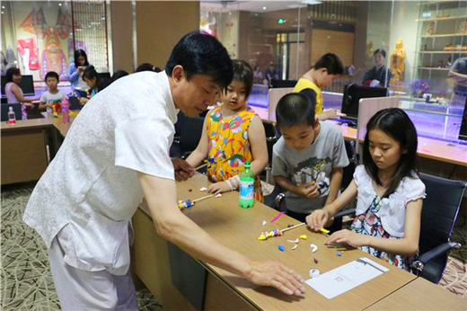 Shandong intangible cultural heritage classroom: how to make a Caozhou dough figure
