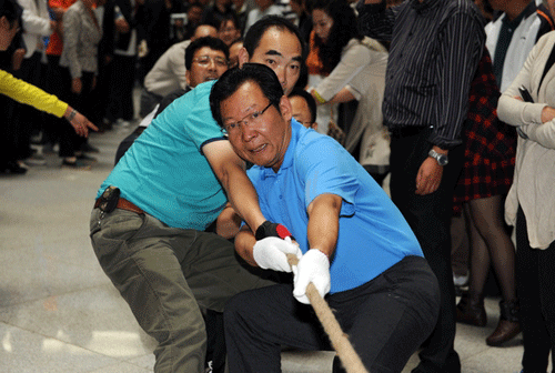 Autumn sports meeting opens in Kunming Hi-Tech Zone