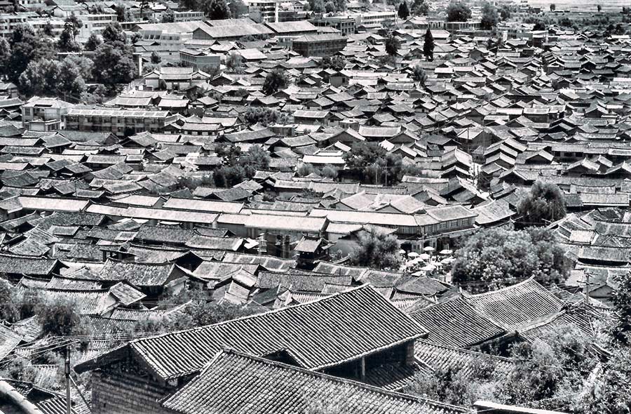 'Beyond the Clouds' - Lijiang in 1995