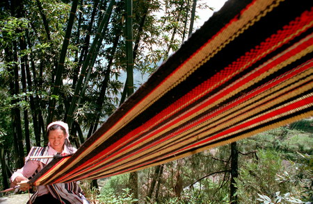 A new world opens to Derung tribes