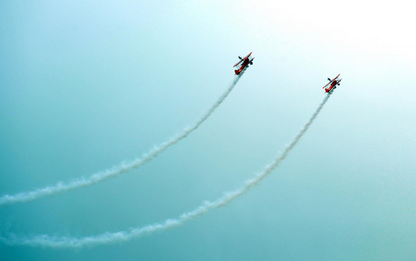 European aerobatic team performs at Zhuhai airshow