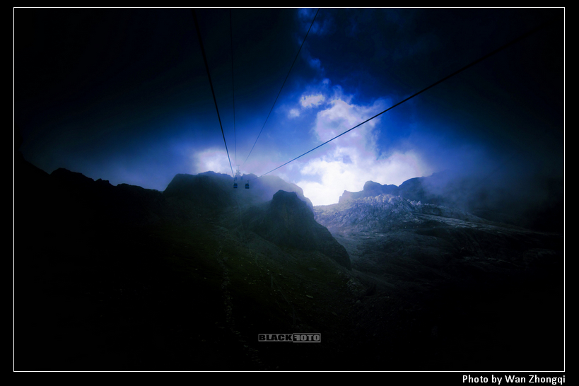 Wan Zhongqi's photography shows emotions Wan Zhongqi's photography shows emotions