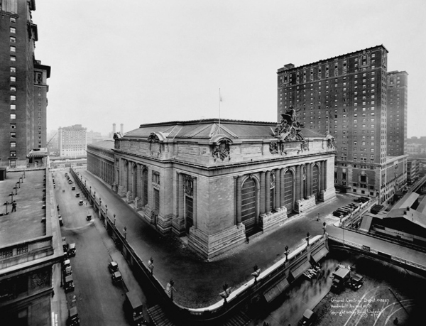 Now Grand Central Terminal, the doyenne of American train stations, is celebrating its 100th birthday. Grand Central celebrates 100 years