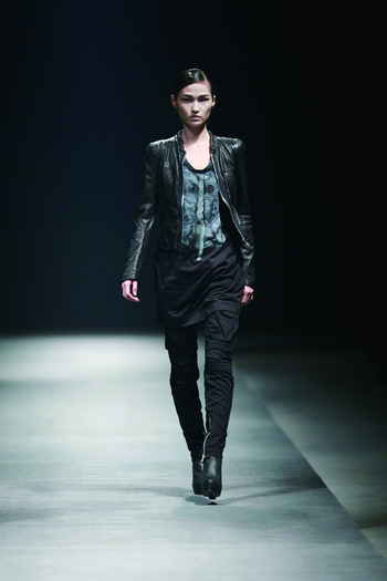 杭州江南布衣服飾有限公司