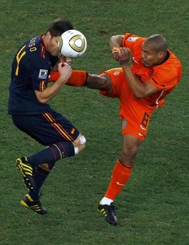 Dutch make no apology for rough-arm tactics