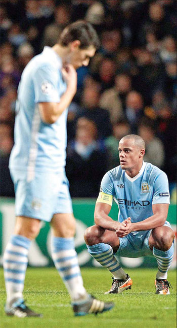 Roberto Mancini has insisted the English Premier League title race will not be altered by Manchester City and Manchester United having to play in the sub-leveled Europa League. A winning night doesn't feel like one for Man City