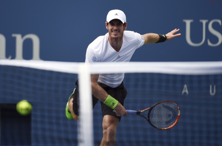 US Open day 8: Djokovic tops Kohlschreiber into quarters